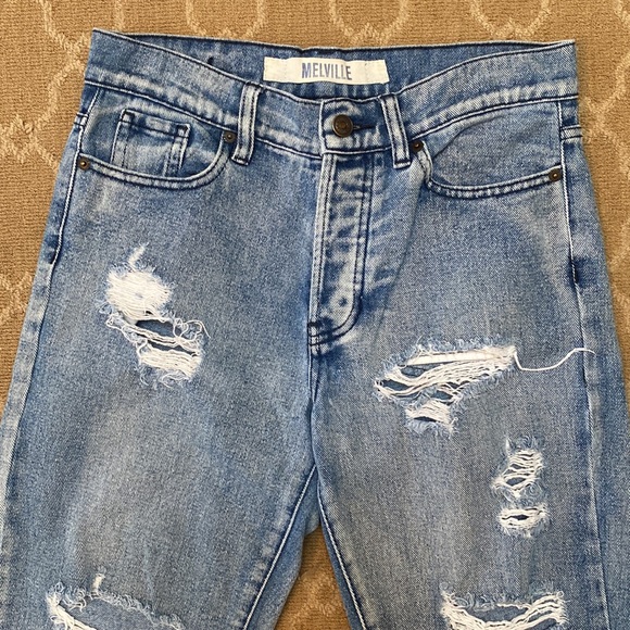 BRANDY MELVILLE BOYFRIEND JEANS - Picture 2 of 5